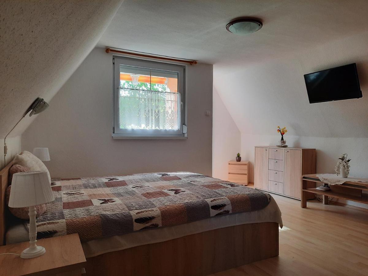 Dora Apartmanhaz Zalakaros Ngoại thất bức ảnh