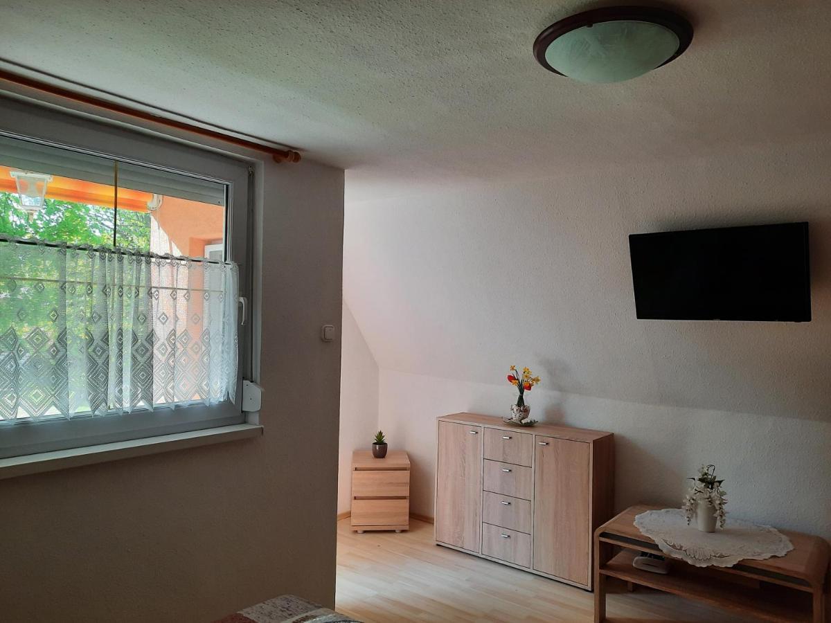 Dora Apartmanhaz Zalakaros Ngoại thất bức ảnh